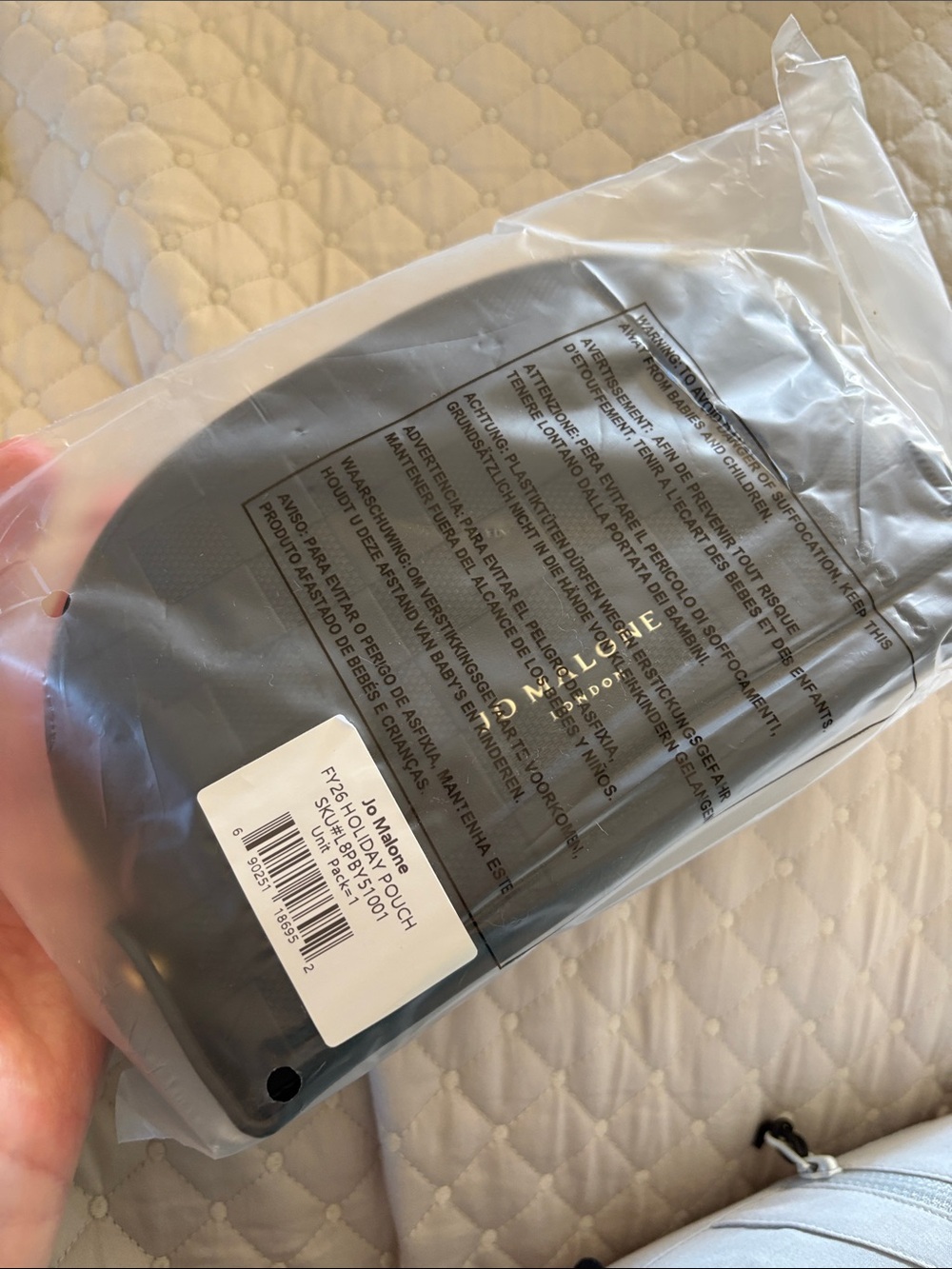Jo Malone 2 Black Travel Pouches with Cream - Picture 10 of 10